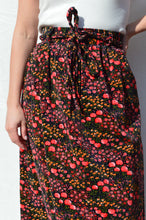 Load image into Gallery viewer, Floral Maxi Skirt