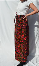 Load image into Gallery viewer, Floral Maxi Skirt