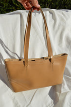 Load image into Gallery viewer, Tan Nine & Co. Purse