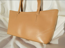 Load image into Gallery viewer, Tan Nine & Co. Purse