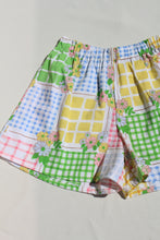 Load image into Gallery viewer, Zephyr Shorts - Floral Plaid