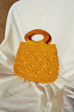 Load image into Gallery viewer, Yellow Straw Purse
