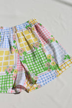 Load image into Gallery viewer, Zephyr Shorts - Floral Plaid
