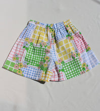 Load image into Gallery viewer, Zephyr Shorts - Floral Plaid

